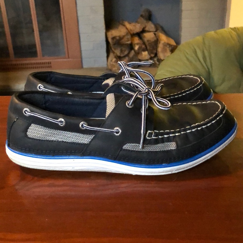 Sperry boat shoes